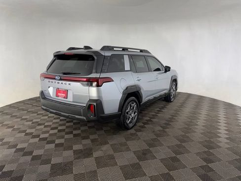 Used 2026 Subaru Outback Premium AWD/4WD image 7
