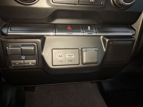 Used 2020 Chevrolet Silverado 2500 LT w/ Remote Start Package image 23