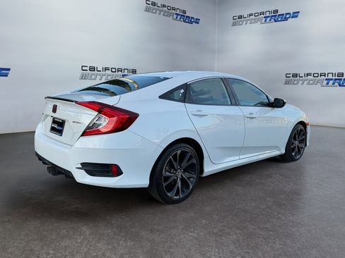 Used 2021 Honda Civic Sport image 5
