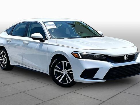 Used 2023 Honda Civic LX image 3