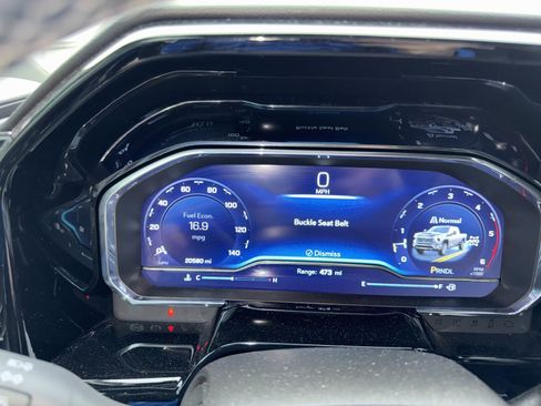 Used 2025 Chevrolet Silverado 3500 High Country w/ Technology Package image 6