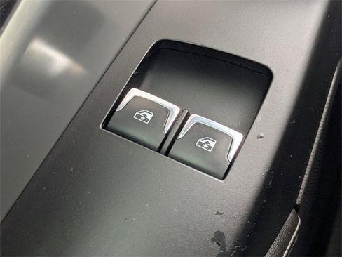 Used 2019 Chevrolet Corvette Stingray Coupe w/ Carbon Flash Badge Package image 14