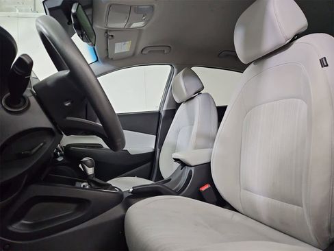 Used 2022 Hyundai Kona SEL image 16