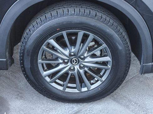 Used 2019 MAZDA CX-5 Touring image 11