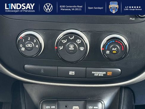 Used 2016 Kia Soul Base image 14