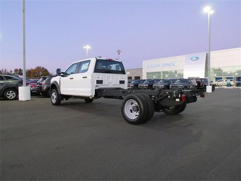 Certified 2025 Ford F450 XL image 5