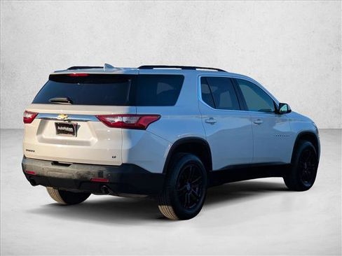 Used 2020 Chevrolet Traverse LT image 5