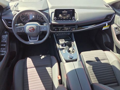 New 2026 Nissan Sentra SL w/ Floor Mat Package FWD image 7
