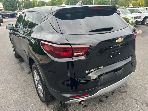 Used 2025 Chevrolet Blazer LT AWD/4WD image 6