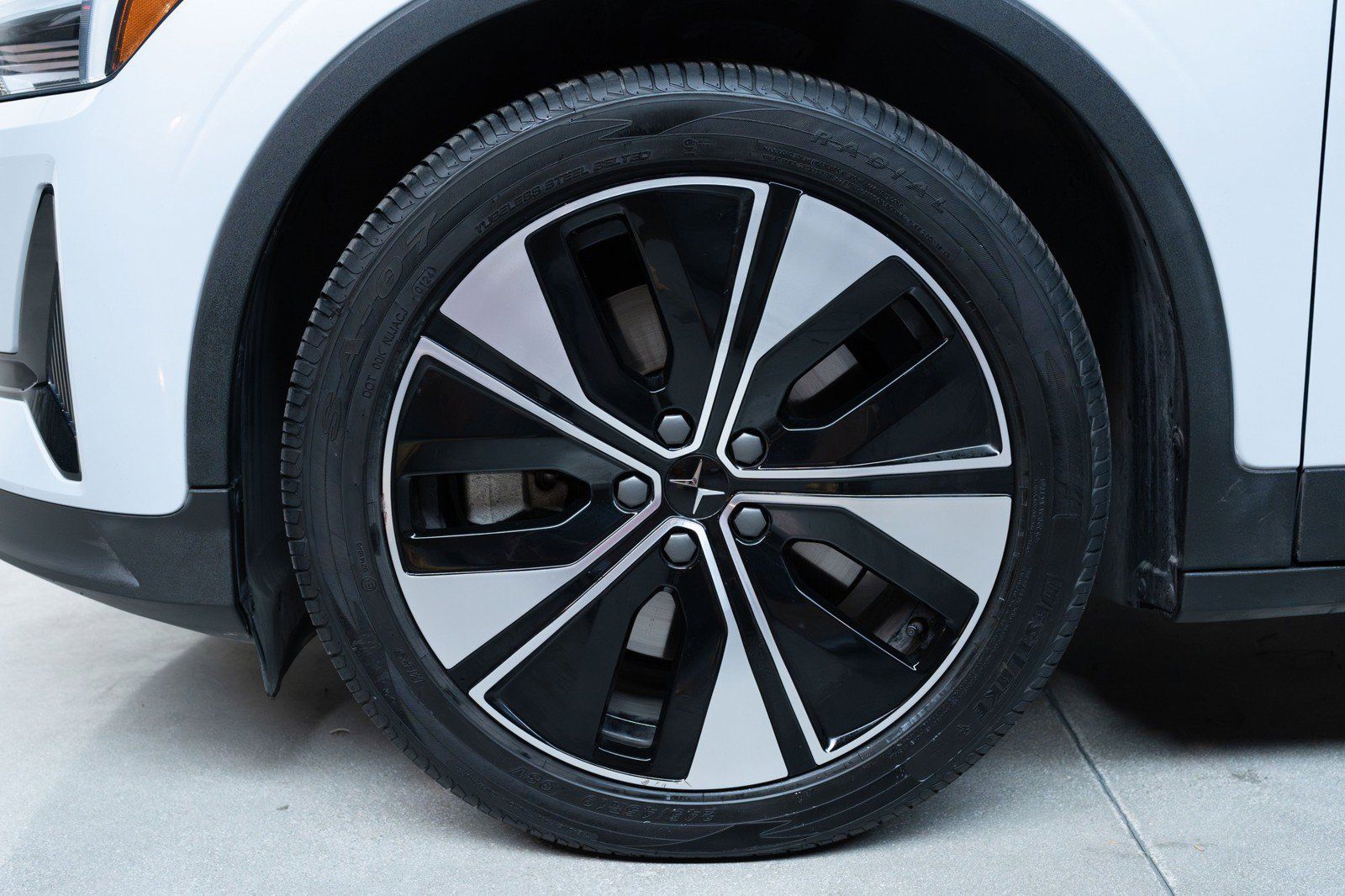 Used 2023 Polestar Polestar 2 AWD/4WD image 19