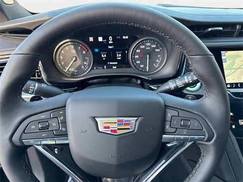 New 2025 Cadillac XT6 Premium Luxury w/ Technology Package image 25