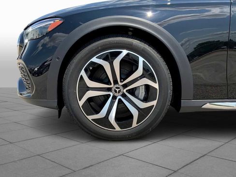 New 2025 Mercedes-Benz E 450 4MATIC All-Terrain Wagon image 21