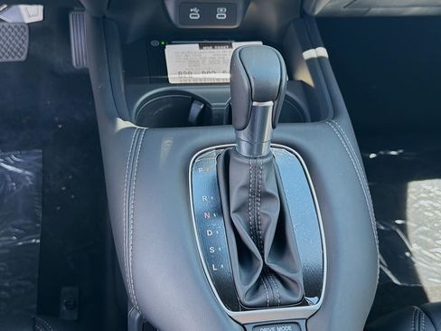 New 2027 Honda HR-V EX-L image 16