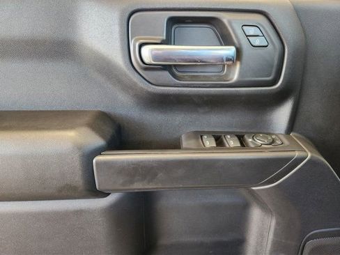 Used 2021 Chevrolet Silverado 1500 Custom image 24