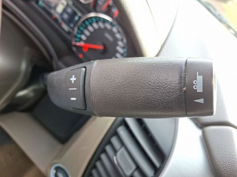 Used 2017 GMC Yukon SLT image 15