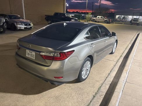 Used 2017 Lexus ES 350 image 3