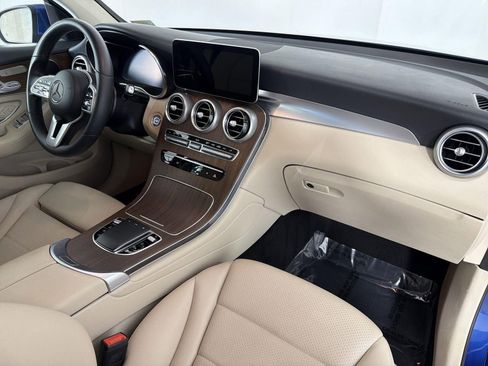 Used 2022 Mercedes-Benz GLC 300 image 34