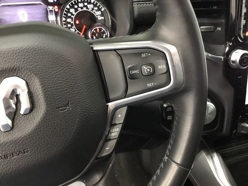 Used 2023 RAM 1500 Laramie AWD/4WD image 15