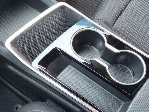 Used 2025 Chevrolet Equinox LT image 22