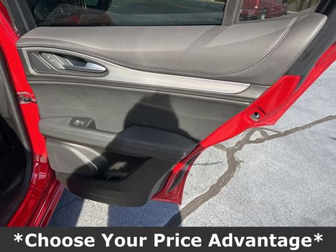 Used 2023 Alfa Romeo Stelvio Veloce image 18