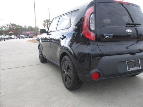 Used 2016 Kia Soul Base image 5
