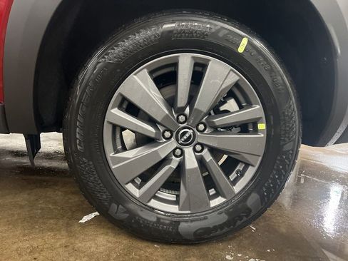 New 2026 Nissan Pathfinder SV image 19