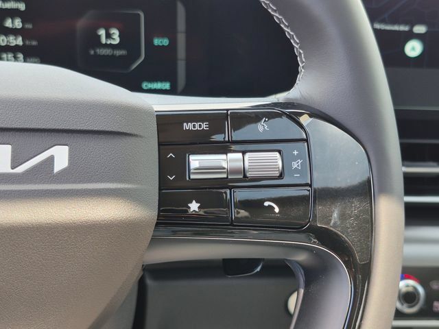 New 2027 Kia Carnival SX w/ Dark Edition Package FWD image 15