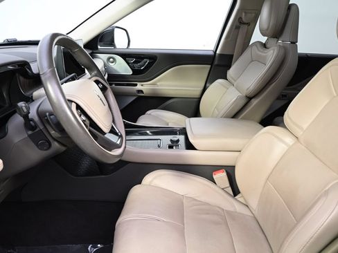 Used 2020 Lincoln Aviator Reserve w/ Equipment Group 202A AWD/4WD image 10