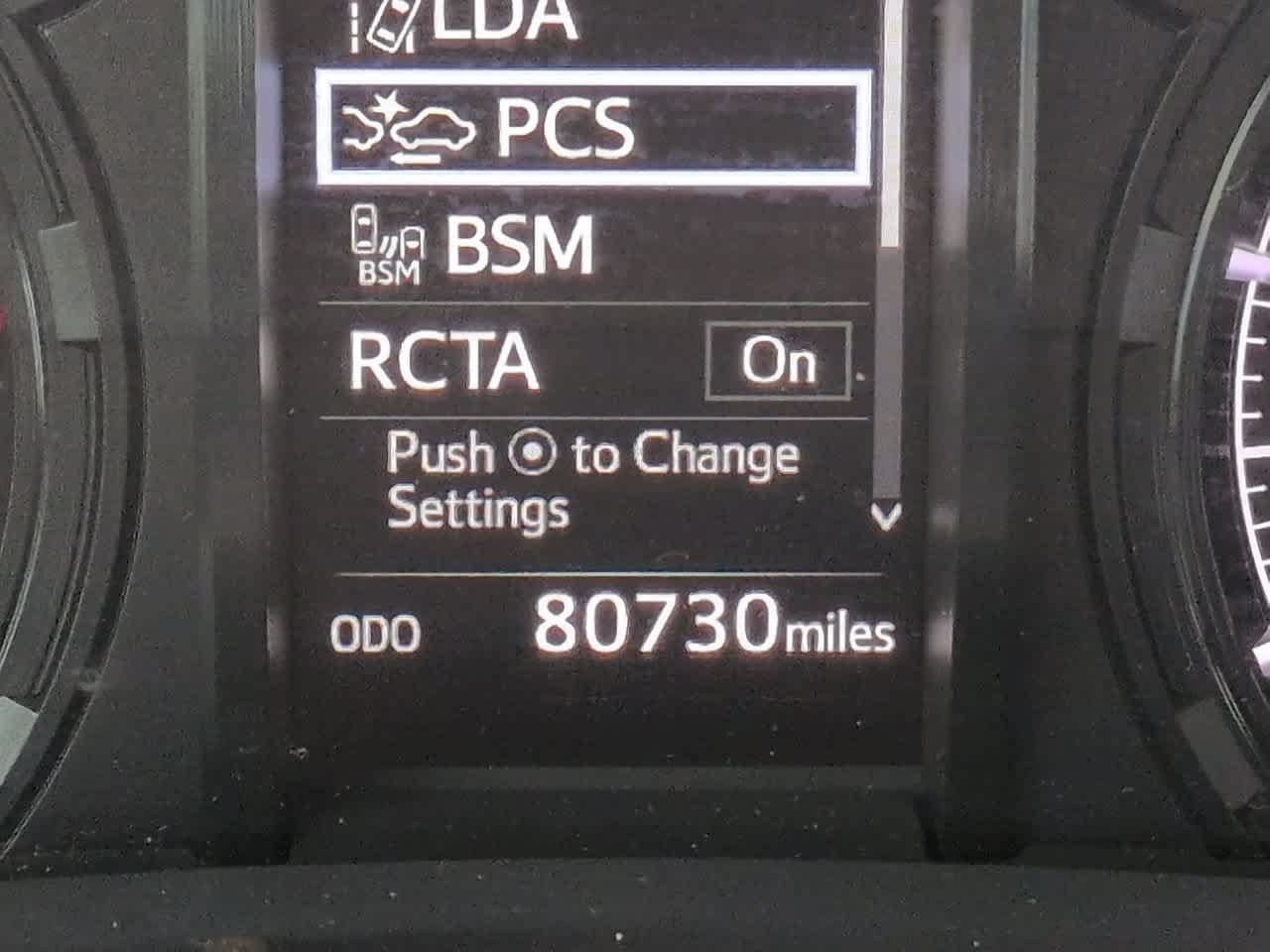 Used 2022 Toyota 4Runner SR5 Premium w/ Moonroof Package RWD image 27