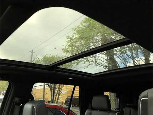 Certified 2023 Cadillac Escalade Sport w/ Touring Package image 29