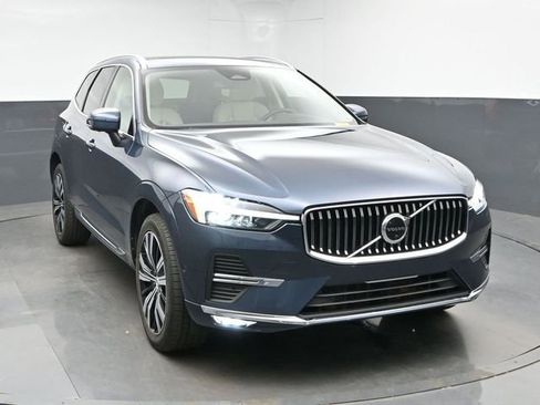 Used 2023 Volvo XC60 B5 Plus w/ Protection Package Premier FWD image 2