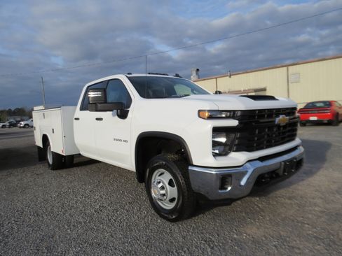 New 2026 Chevrolet Silverado 3500 W/T w/ WT Convenience Package image 7