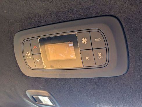 Certified 2021 Chrysler Pacifica Pinnacle image 24