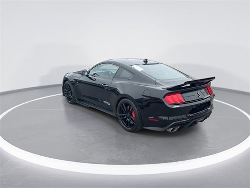 Certified 2020 Ford Mustang Shelby GT500 w/ Technology Package image 5