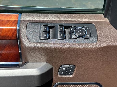 Certified 2019 Ford F150 King Ranch w/ Equipment Group 601A Luxury image 28