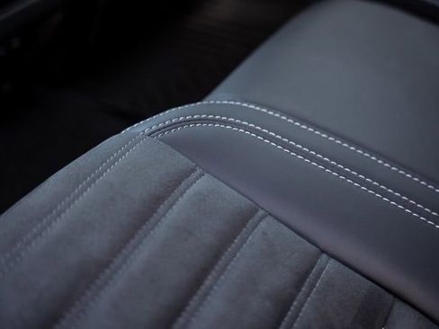 New 2026 Mitsubishi Outlander LE AWD/4WD image 31