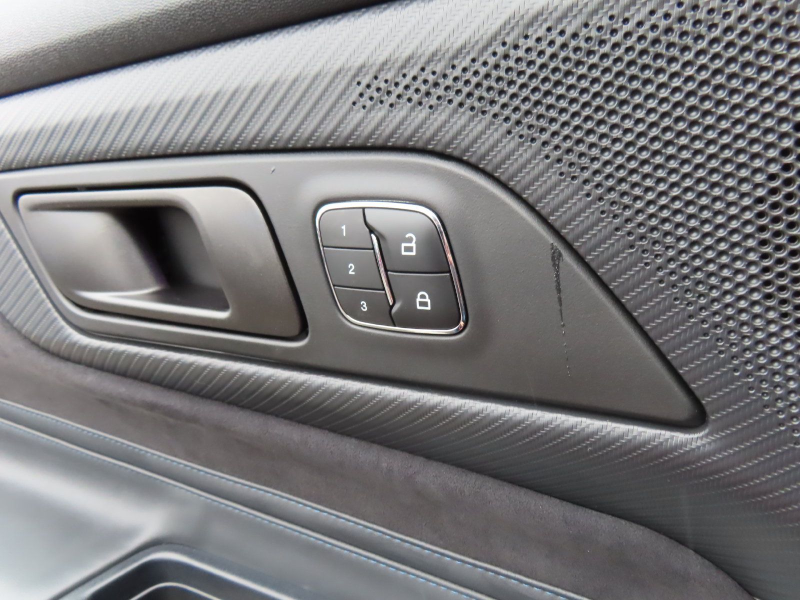 Used 2025 Ford Mustang Dark Horse RWD image 18