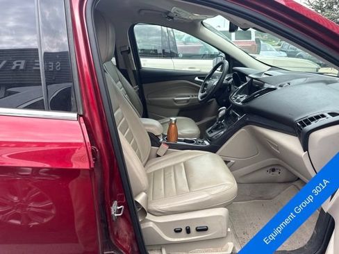 Used 2016 Ford Escape Titanium w/ Equipment Group 301A AWD/4WD image 4