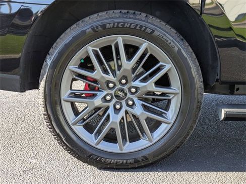 Used 2025 Ford Expedition Max Platinum w/ Stealth Performance Package image 10