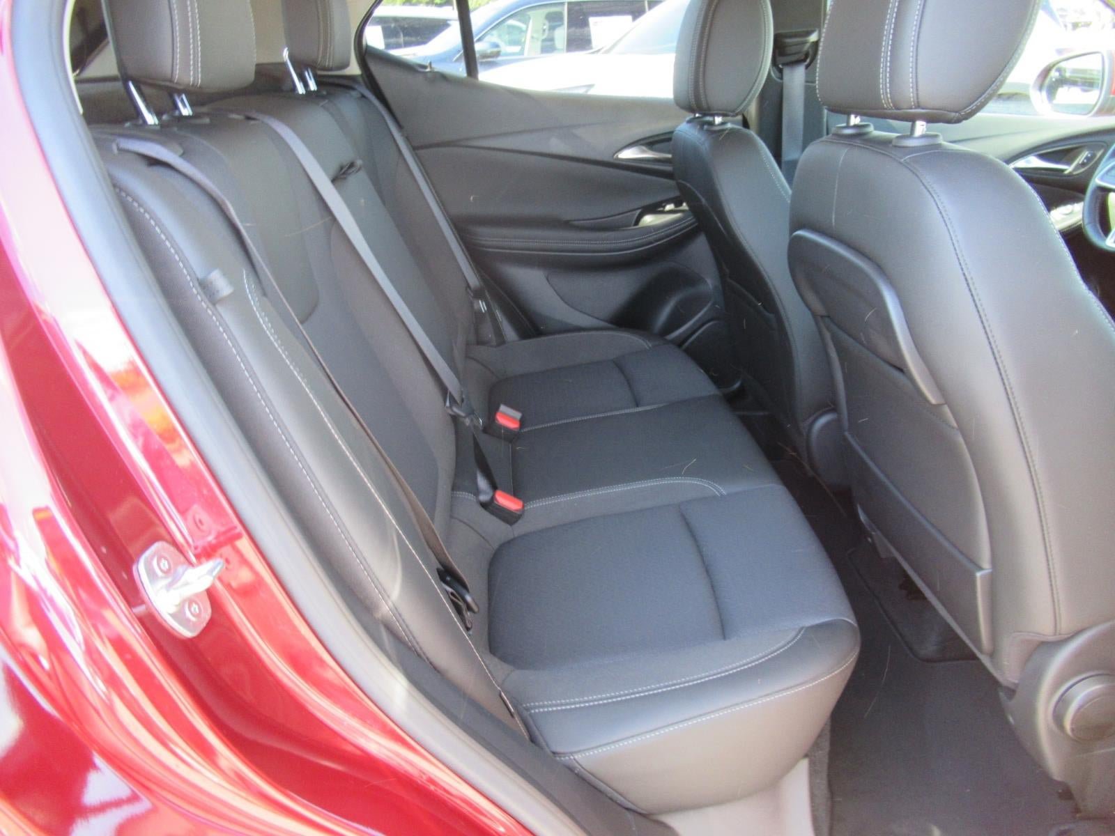 Used 2024 Buick Encore GX Preferred w/ Comfort Package FWD image 33