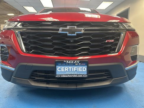 Certified 2023 Chevrolet Traverse RS image 16