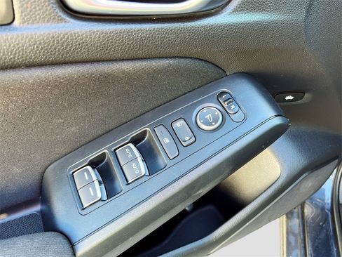 Used 2024 Honda Civic LX image 17