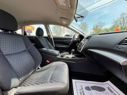 Used 2017 Nissan Altima 2.5 SV image 20