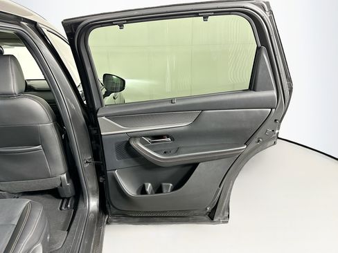 Used 2024 MAZDA CX-90 3.3 Turbo w/ Preferred Plus image 32