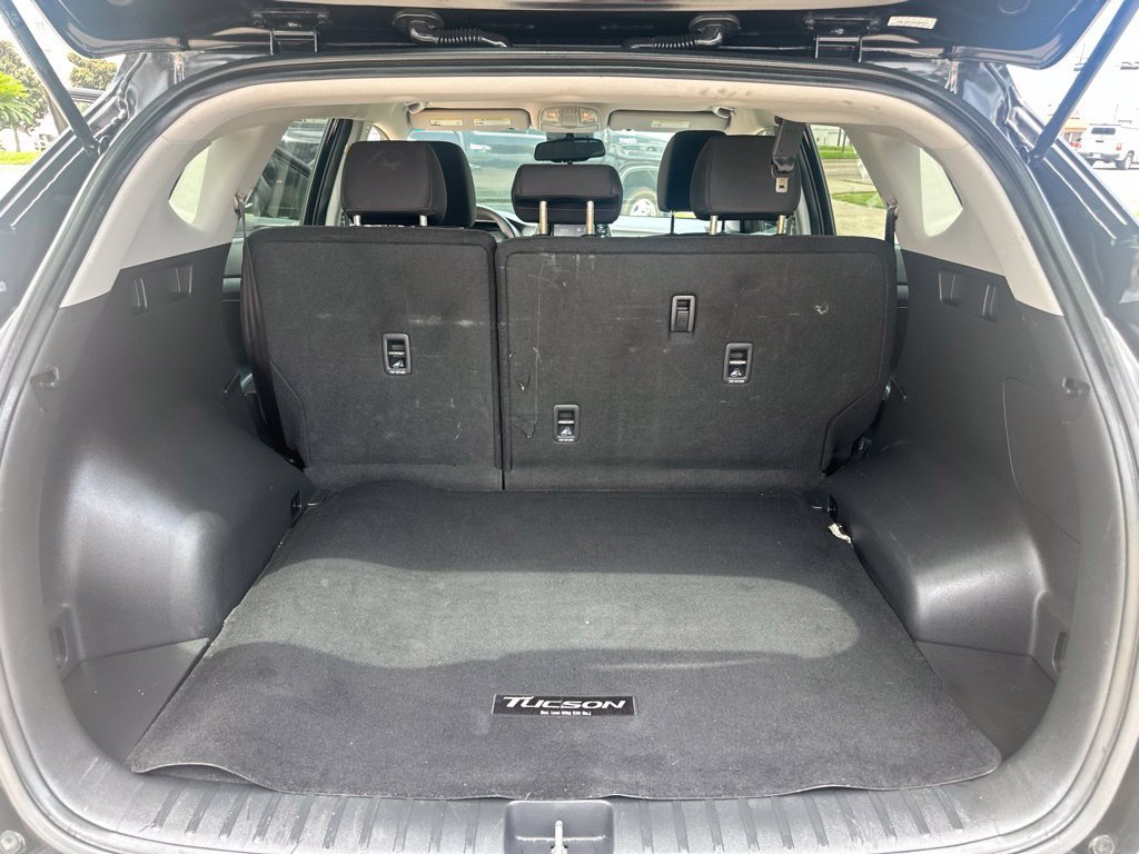 Used 2021 Hyundai Tucson Value w/ Cargo Package FWD image 14