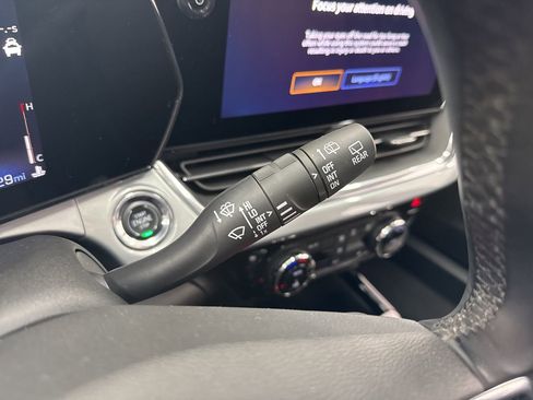 Used 2024 Chevrolet Trax LT w/ Driver Confidence Package image 21