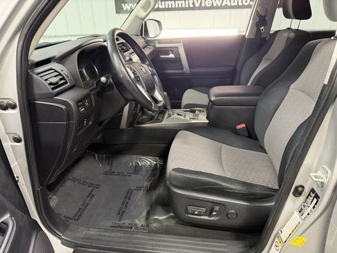 Used 2014 Toyota 4Runner SR5 image 12