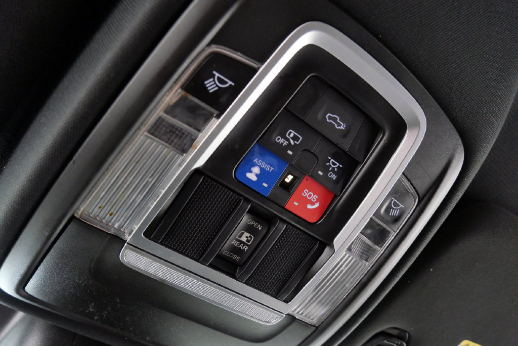 Used 2021 RAM 2500 Limited AWD/4WD image 35