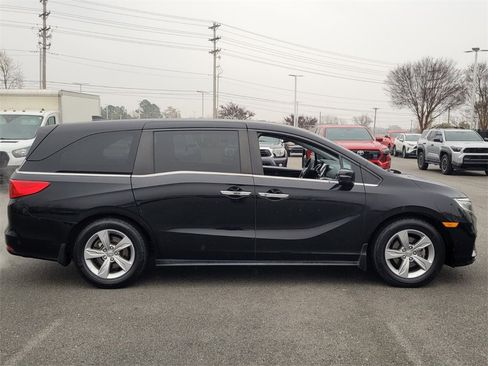 Used 2019 Honda Odyssey EX image 2