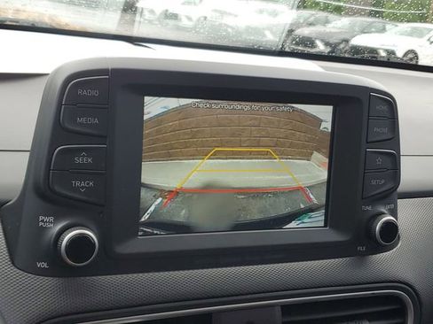 Used 2019 Hyundai Kona Limited AWD/4WD image 28